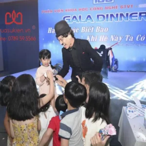 Hề Saclo chuyên nghiệp