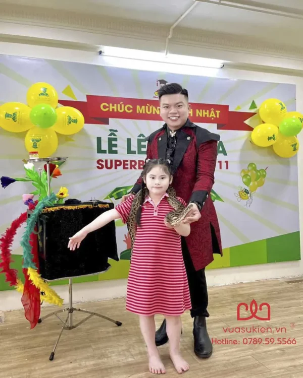 Xiếc trăn nghệ thuật đầy kịch tính