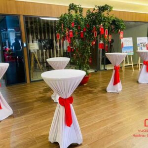 Bàn cocktail sự kiện