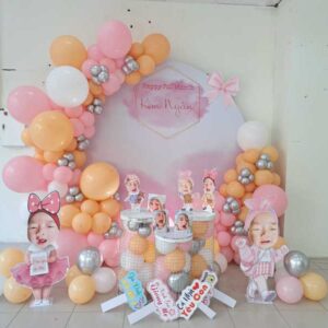 Mẫu trang trí line bong bóng hồng