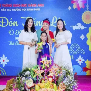 MC Chú Cuội và Chị Hằng của dịch vụ tổ chức sự kiện Trung Thu