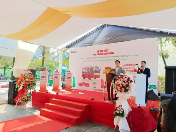 Sân khấu cho lễ khánh thành