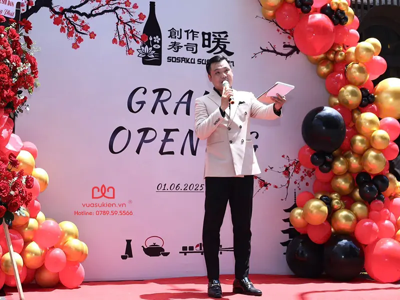 MC khai trương